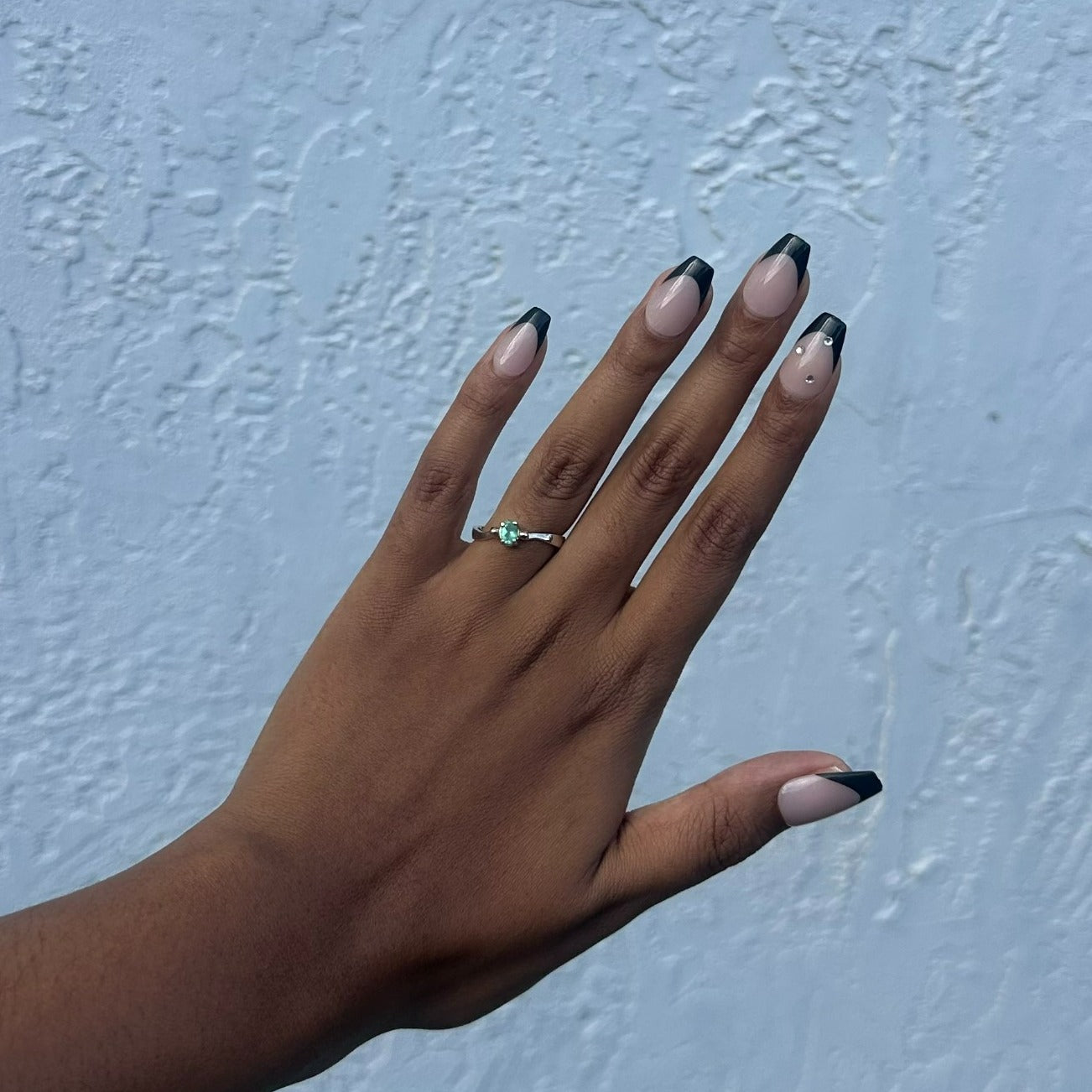 "Oval Solitaire" Emerald Ring - 950 Sterling Silver