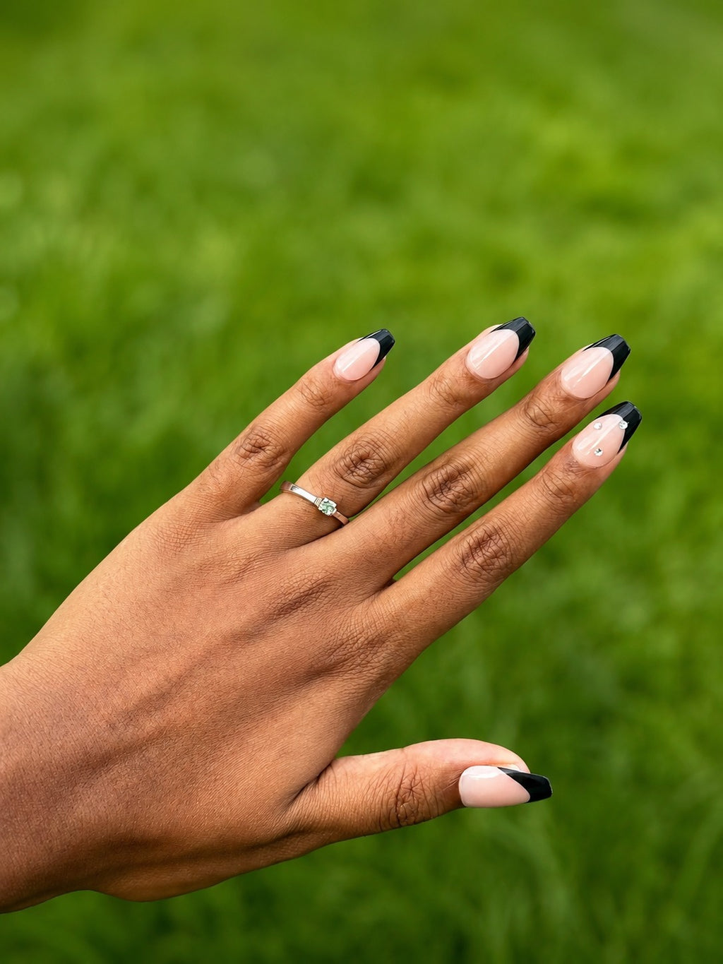 Circle Emerald Ring, 950 Sterling Silver, Dainty Green Stone Ring, Gift for Women