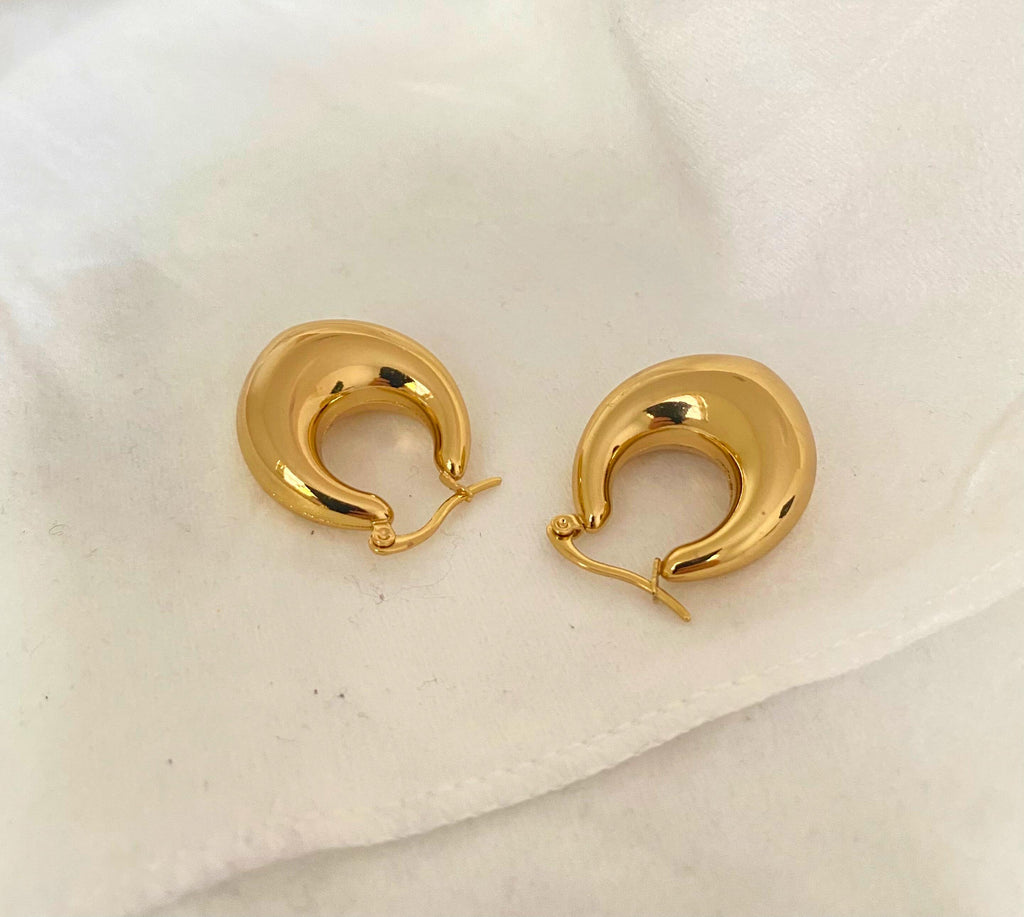 Oval Dangle Hoops (Silver)