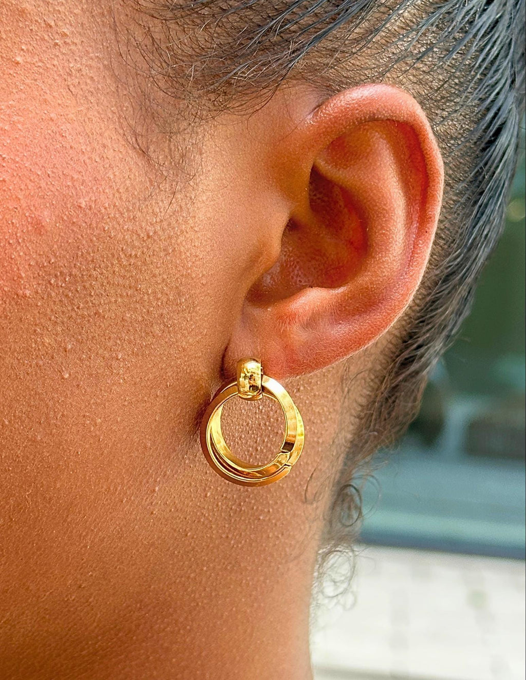 Twisted Double Hoops (Gold) 20mm