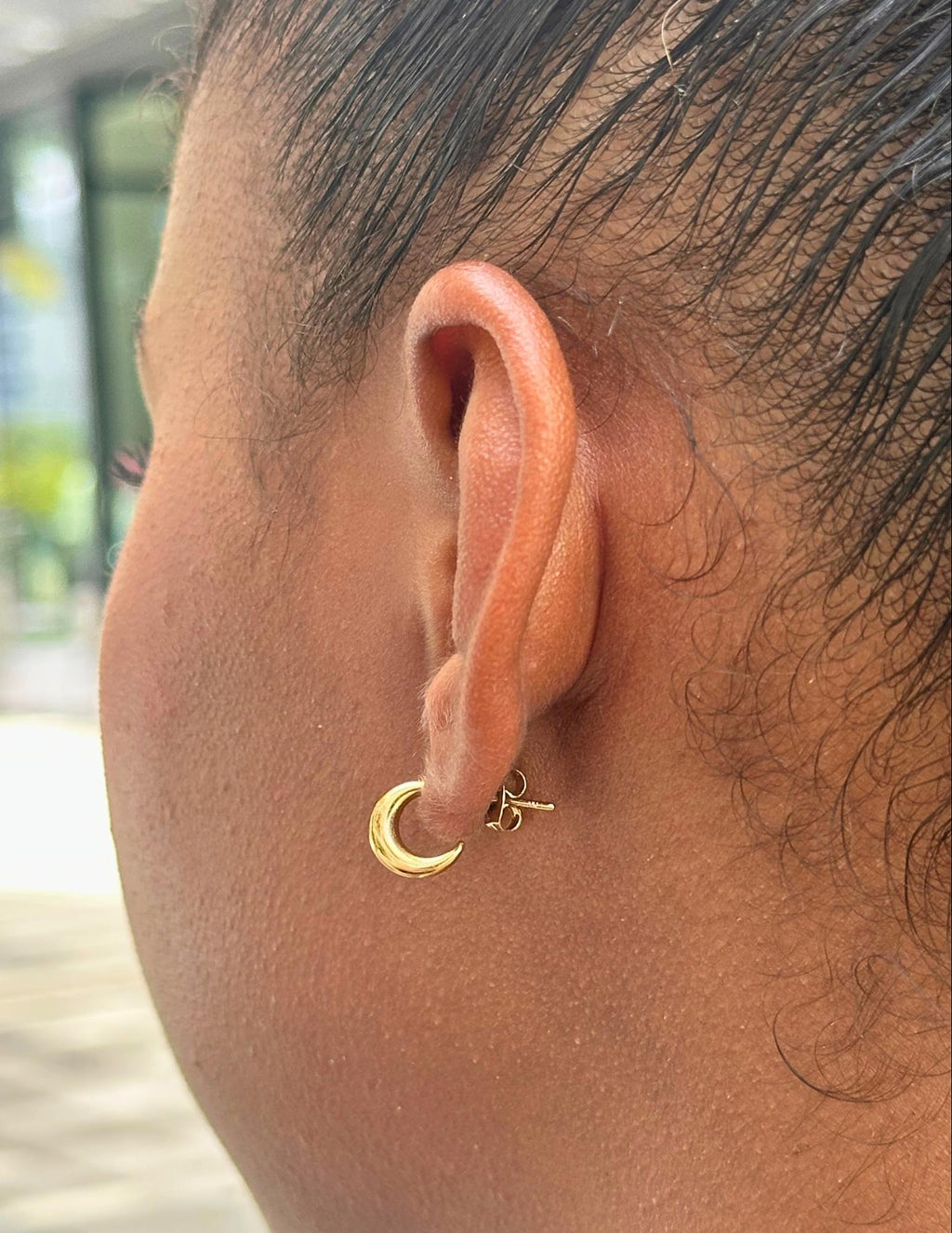 Oval Dangle Hoops (Gold)