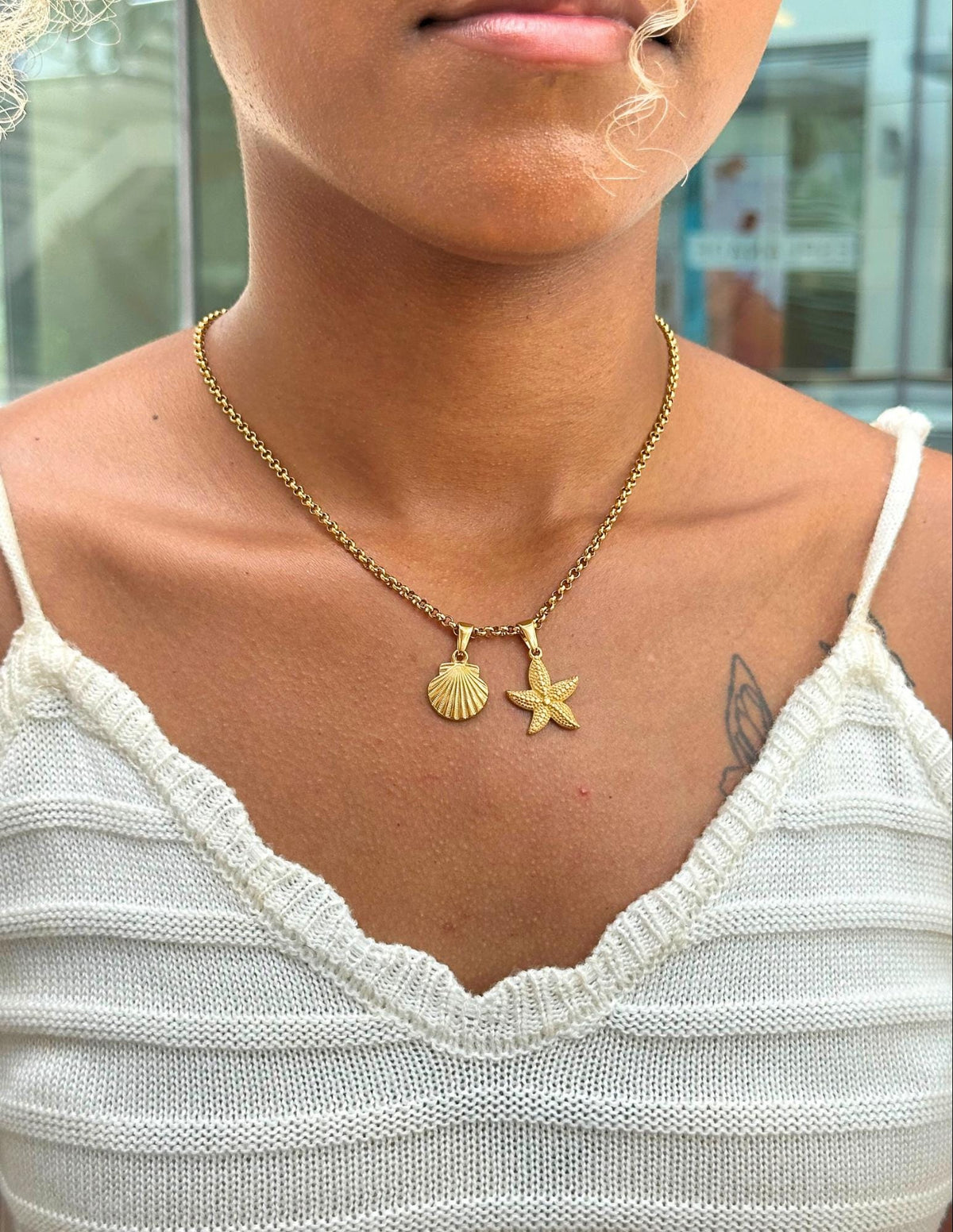 Starfish Pendant (Gold)