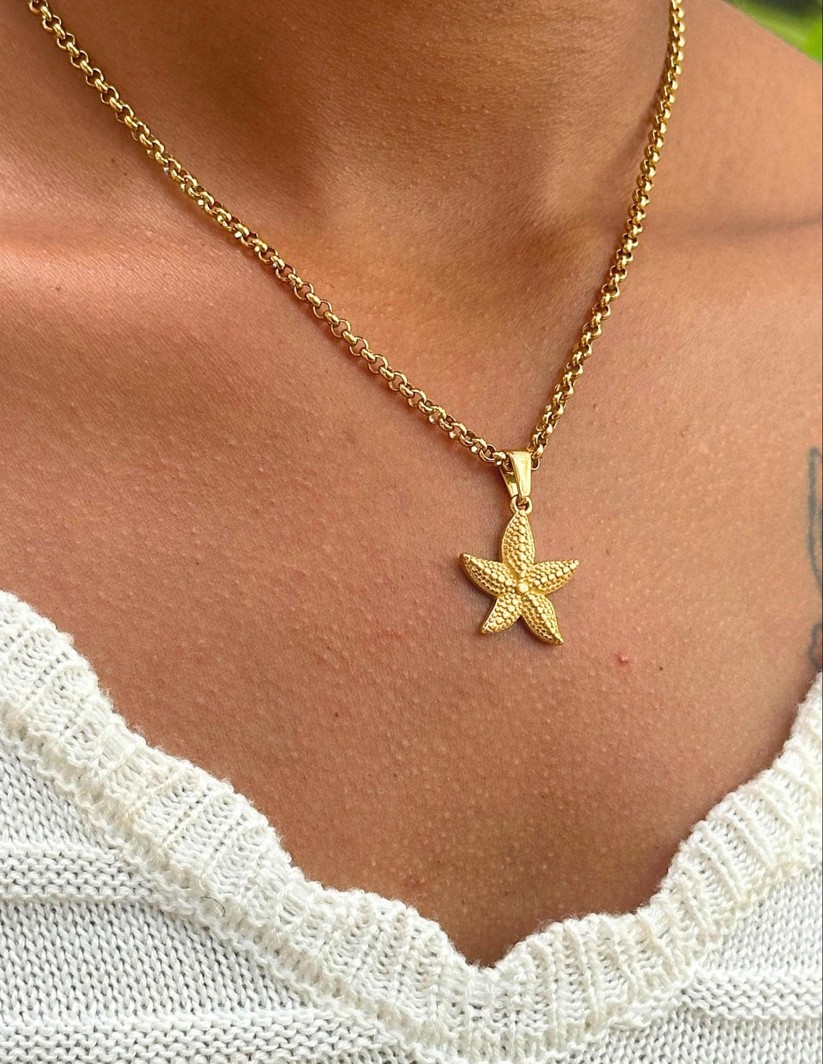 Starfish Pendant (Gold)
