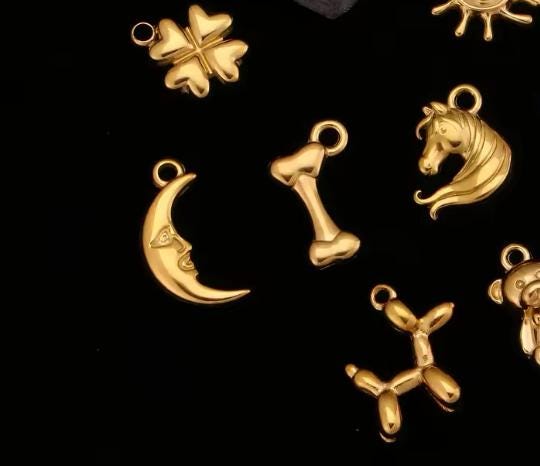 Crescent Moon (Gold)