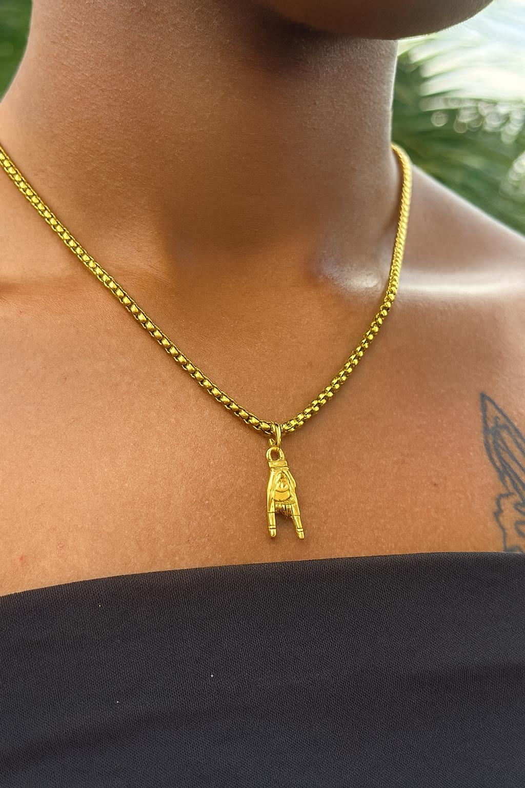 Mano Cornuto Horn (Gold)