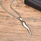 Italian Horn on Cuban Chain (Silver)
