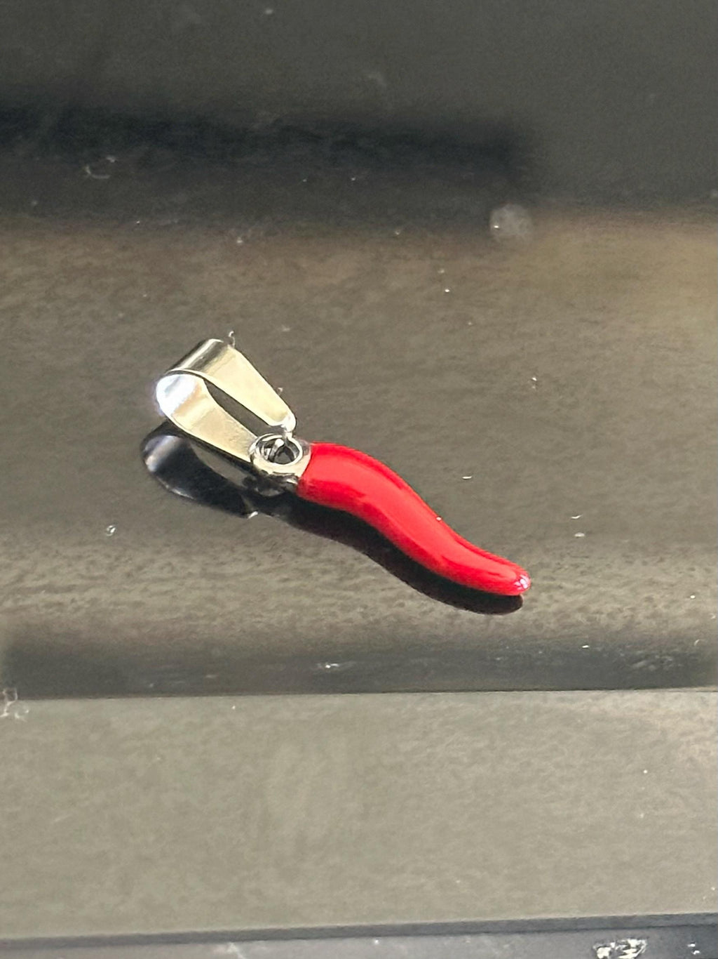 Red Italian Horn (Silver)