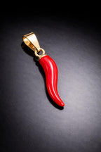 Red Italian Horn (Gold)