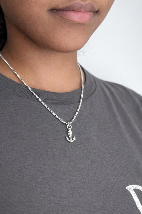 Anchor Pendant (Silver)