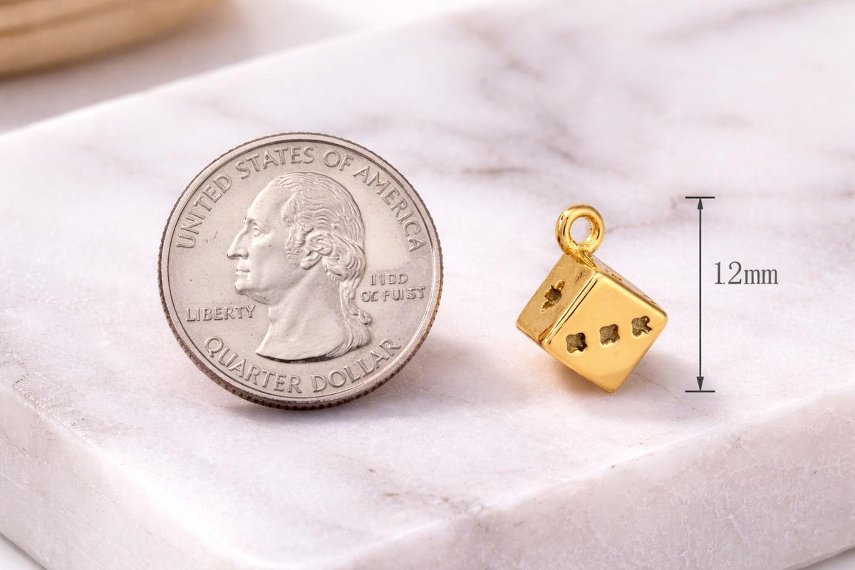 Lucky Dice Pendant (Gold)