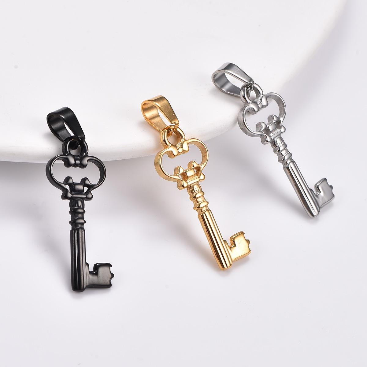 Skeleton Key Pendant